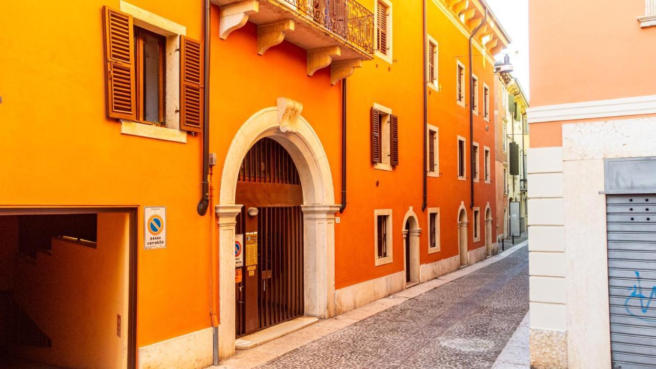 Casa Nicola Ai Filippini Apartman Verona Kültér fotó